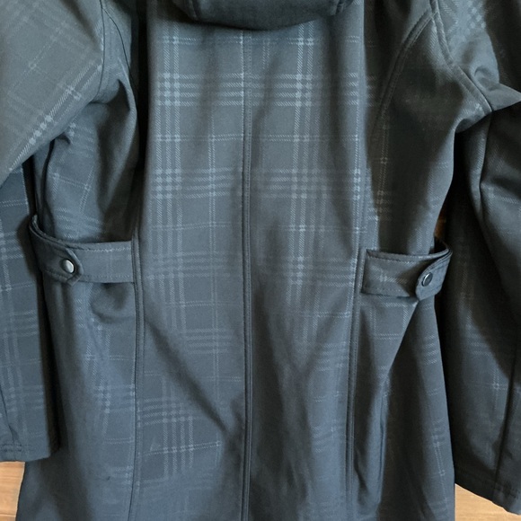 Jaclyn Smith Herringbone Black Trench Coat with Hood - Picture 6 of 8